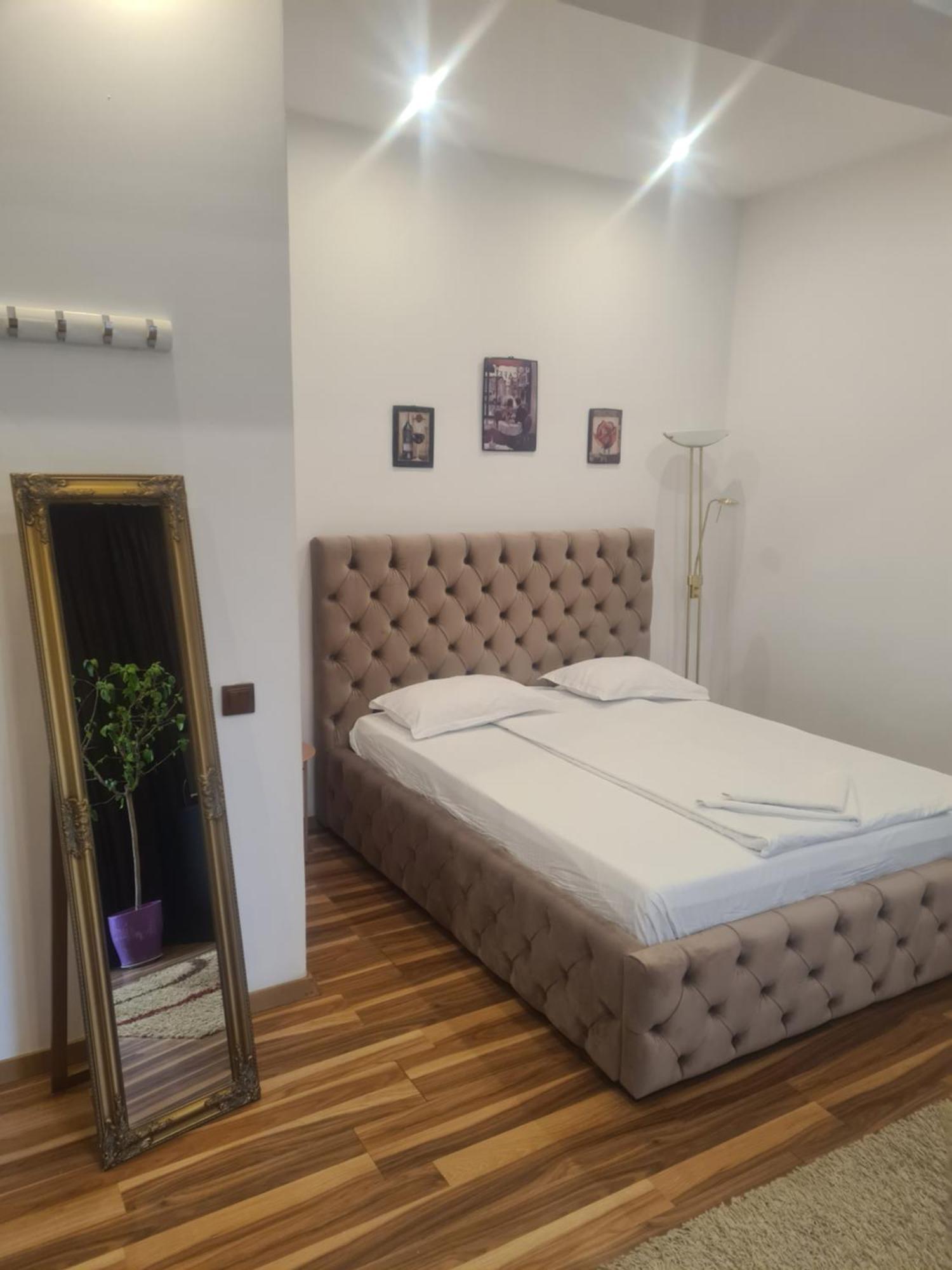 Pensiunea Corina Boutique Craiova Exteriör bild